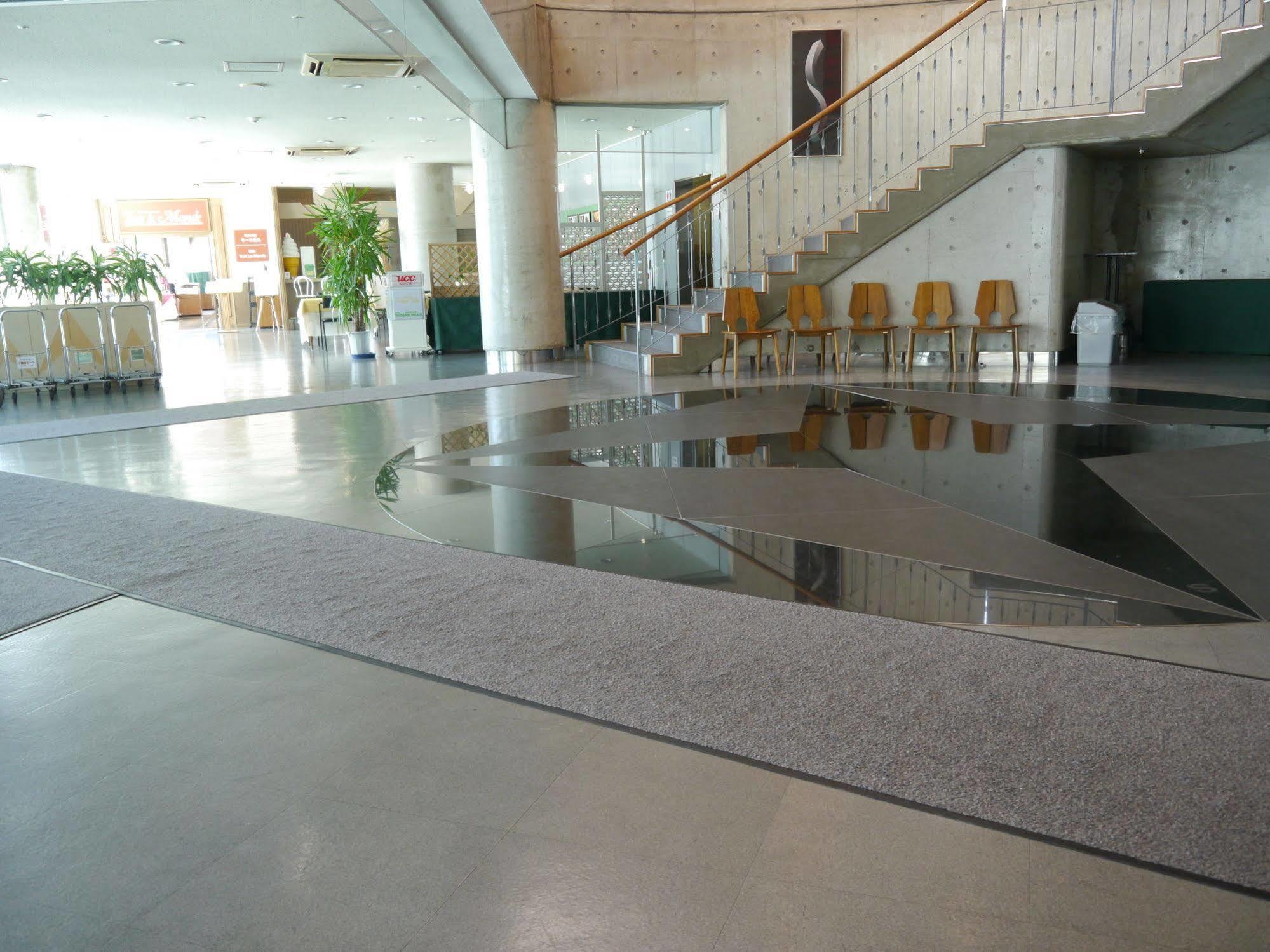 Hotel Park Hills Kamifurano Exterior photo